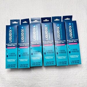 NEW Liquid IV Electrolyte Drink Mix Passion Fruit
